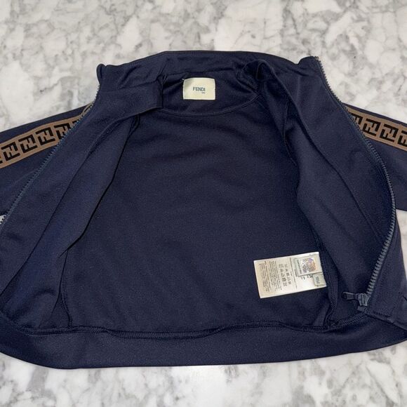FENDI Navy Jacket with Logo Patterned Sleeves 18M - Picture 7 of 9